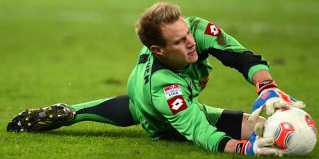 Ter Stegen Sebut Rumor ke Barca Sebuah Lelucon