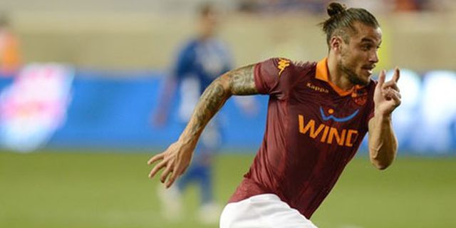 Osvaldo Masih Berlatih Dengan Roma