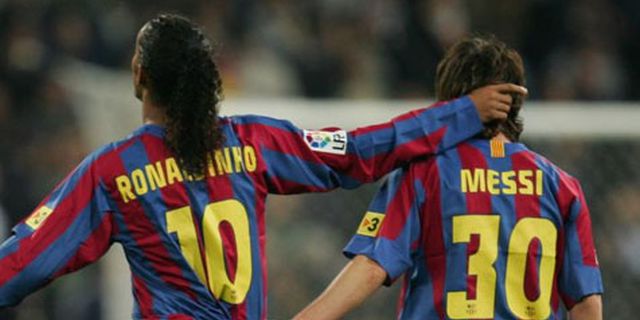 Messi Akui Peran Besar Ronaldinho Bagi Karirnya di Barca