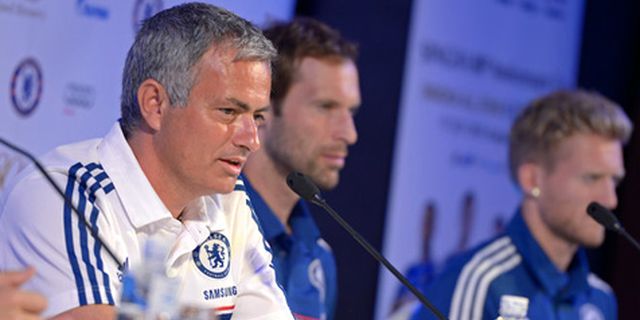 Mourinho: Cech Tetap Nomor Satu