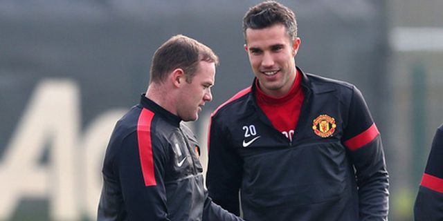 Rooney ke Chelsea Setara Van Persie ke United