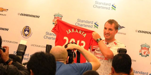 Brendan Rodgers Tak Permasalahkan Kondisi Rumput GBK