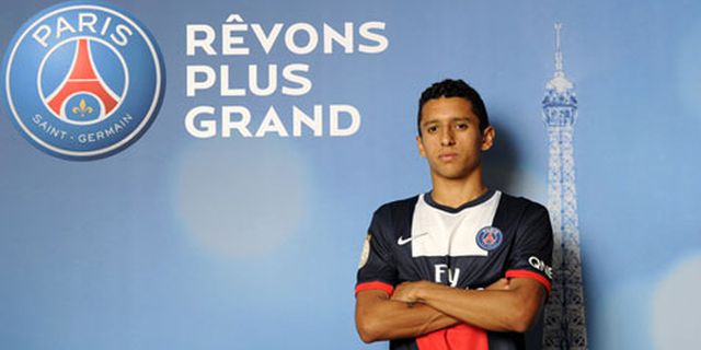 Marquinhos Resmi Berkostum PSG