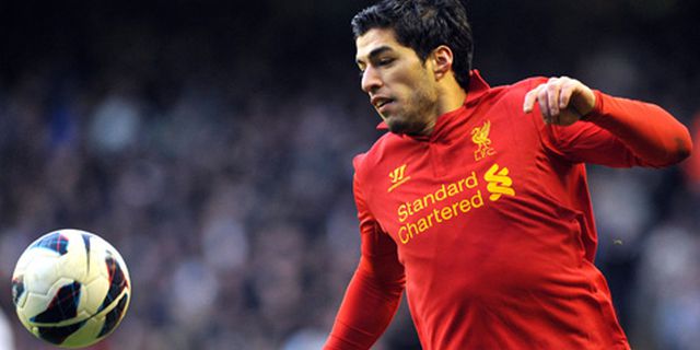 'Wenger Berani Ambil Resiko Untuk Dapatkan Suarez'