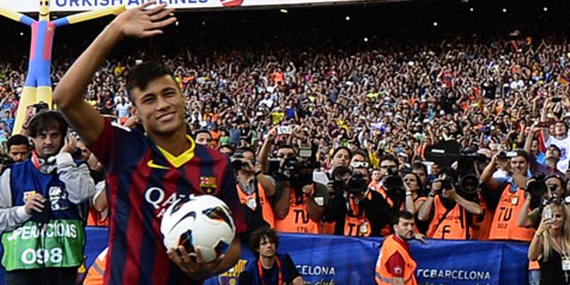 Rivaldo: Neymar Akan Pukau Fans Barca