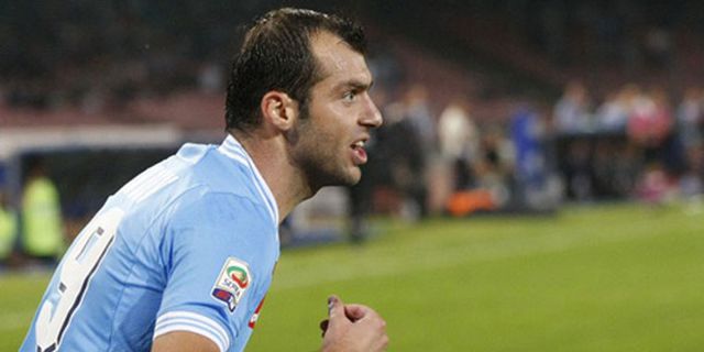 Pandev Yakin Napoli Bisa Kalahkan Juventus