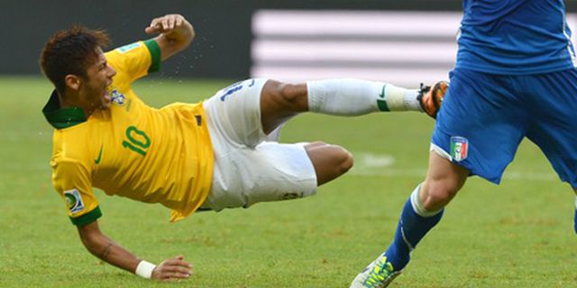Dituding Sering Diving, Inilah Alasan Neymar Dituding Sering Diving, Inilah Alasan Neymar