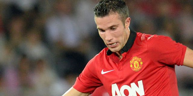 RVP Cedera, Metode 'Pemaksaan' Moyes Dikecam