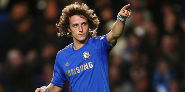 Barcelona Kini Prioritaskan David Luiz