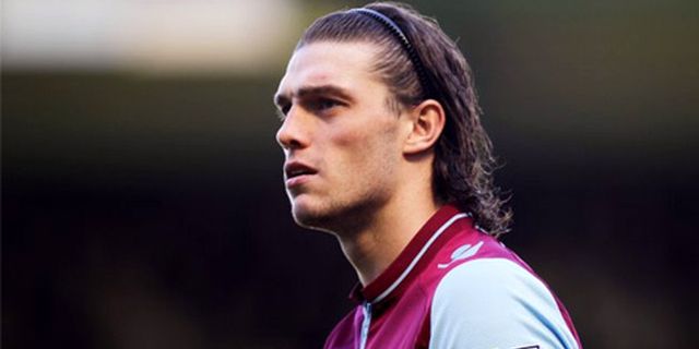 Joe Cole: Carroll Bisa Selevel Drogba