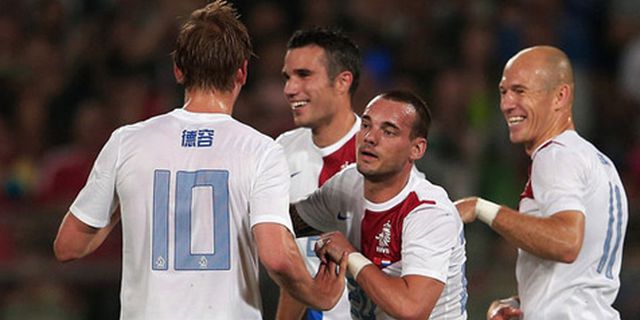 Ladeni Portugal, Belanda Parkir Sneijder Ladeni Portugal, Belanda Parkir Sneijder