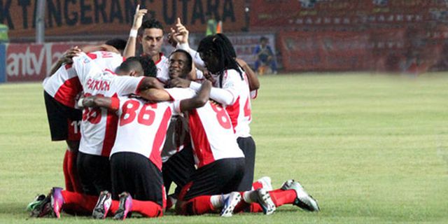 Persipura Bidik Rekor di Indonesia