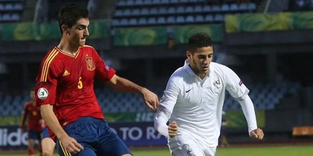 Monaco Rekrut Bek Muda Spanyol