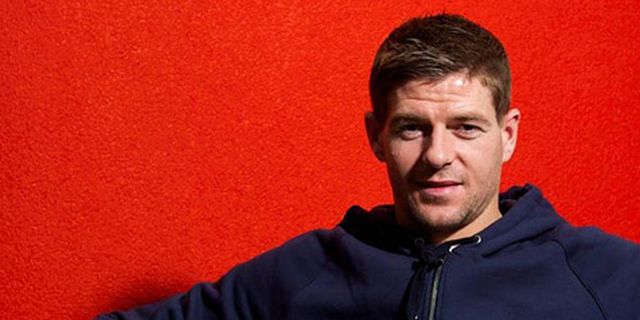 Gerrard Ingin Liverpool Tiru Tottenham Gerrard Ingin Liverpool Tiru Tottenham