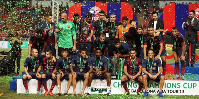 Barcelona Permalukan Thailand di Laga Uji Coba