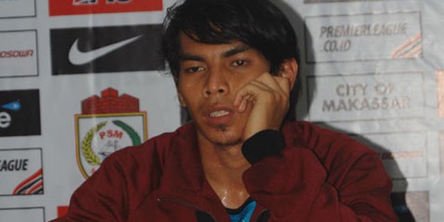 Lebaran, Rasyid Senang Gendong Anak Kecil