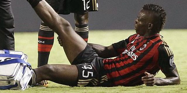 Balotelli Diragukan Bela Milan di Playoff Liga Champions Balotelli Diragukan Bela Milan di Playoff Liga Champions