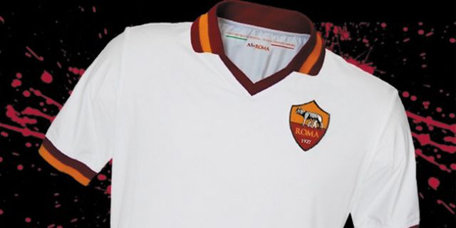 Detail Jersey: AS Roma Away 2013-2014 Detail Jersey: AS Roma Away 2013-2014