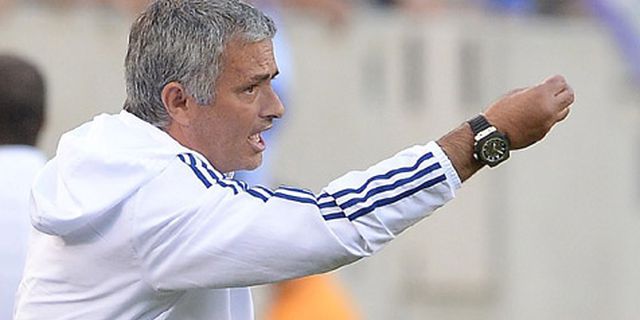 Chelsea Mourinho Adalah Tim Tertangguh Yang Dihadapi Neville Chelsea Mourinho Adalah Tim Tertangguh Yang Dihadapi Neville