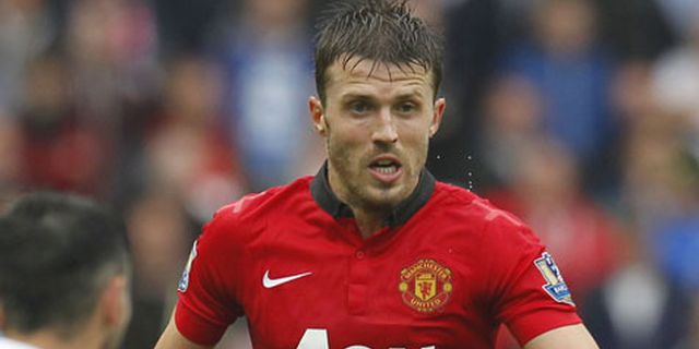 Dukungan Moral Dari Carrick Untuk Rooney