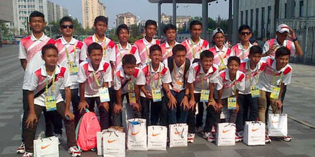 Cabor Sepakbola Bersantai Sebelum Hadapi Korut di AYG 2013