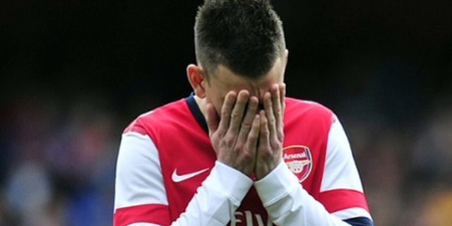 Wajah Sobek, Koscielny Tambah Daftar Cedera Arsenal