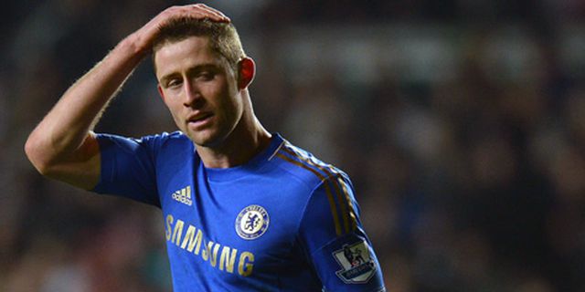 Gary Cahill Gentar Kunjungi Old Trafford