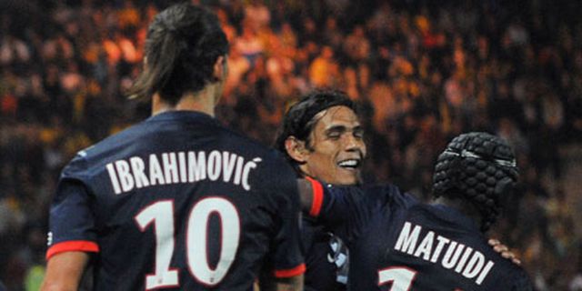 'Cavani Datang, Ibra Habis'