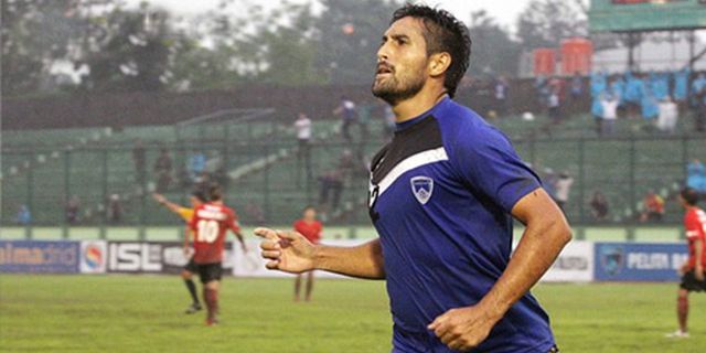 Review ISL: Gaston Castano Selamatkan PBR Dari Kekalahan