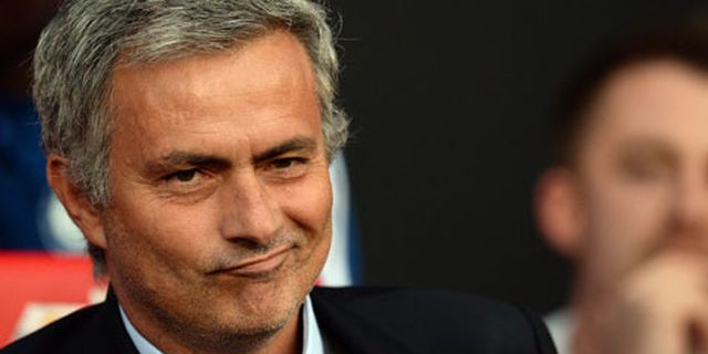 Mourinho Enggan Urusan Juan Mata Jadi Milik Media Mourinho Enggan Urusan Juan Mata Jadi Milik Media