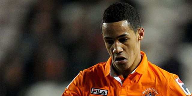 Tom Ince Jadi Bidikan Terakhir Tottenham