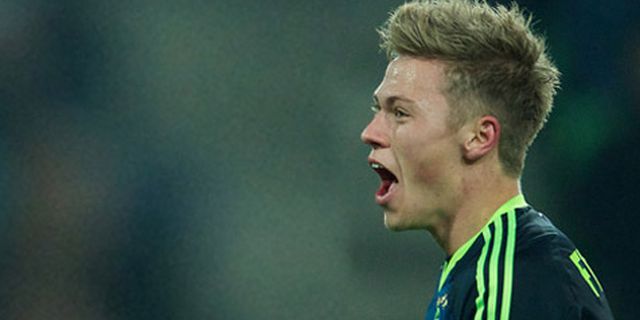 Wonderkid Ajax Tolak Minat Chelsea dan Madrid Wonderkid Ajax Tolak Minat Chelsea dan Madrid