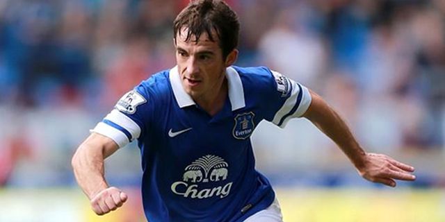 Everton Tawarkan Kontrak Baru Untuk Baines