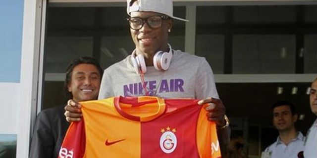 Gaet Bruma, Galatasaray Pun 'Permalukan' United