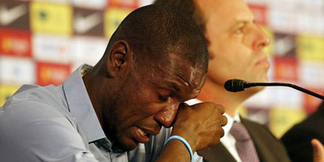 Abidal: Barca Tak Bayar Gaji Saya