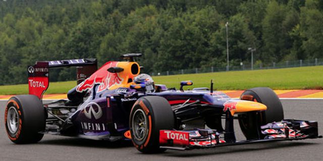 Vettel Sukses Rebut Pole F1 GP Italia