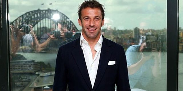 Del Piero Ucapkan Selamat Atas Pencapaian Buffon