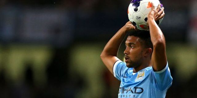 Gael Clichy Tertarik Hijrah ke Ligue 1