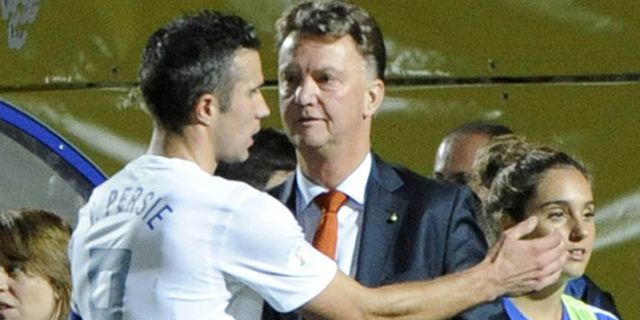 Van Persie Senang Jadi Pahlawan Kelolosan Belanda