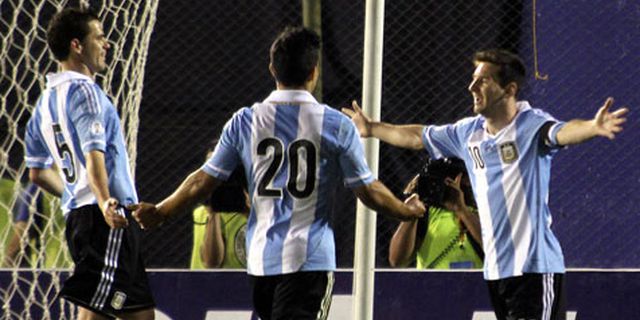 Review: Messi Antar Argentina Raih Tiket Piala Dunia