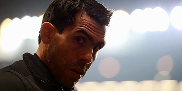 Ranieri: Tevez Adalah 'Mesin' Bagi Conte