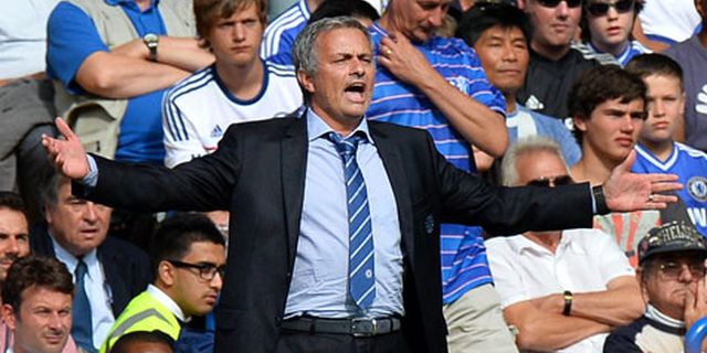 Mourinho Ragu Bisa Bahagiakan Pemain Chelsea