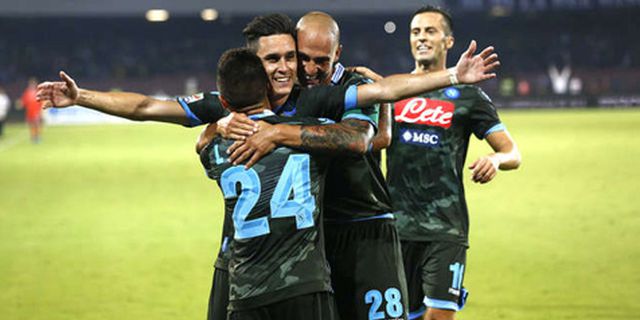 Review: Napoli Sendirian Pimpin Serie A Review: Napoli Sendirian Pimpin Serie A