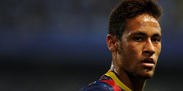 'Barca Beruntung Neymar Mau Bantu Pertahanan' 'Barca Beruntung Neymar Mau Bantu Pertahanan'