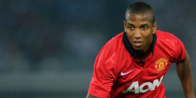 Eks Winger United Ingin Young Berhenti Diving Eks Winger United Ingin Young Berhenti Diving