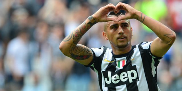Juve Mengaku Usir Madrid Dekati Vidal Juve Mengaku Usir Madrid Dekati Vidal