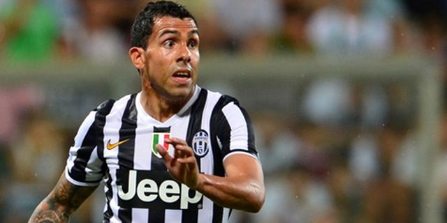 Tevez Bantah Rumor Ejek Llorente