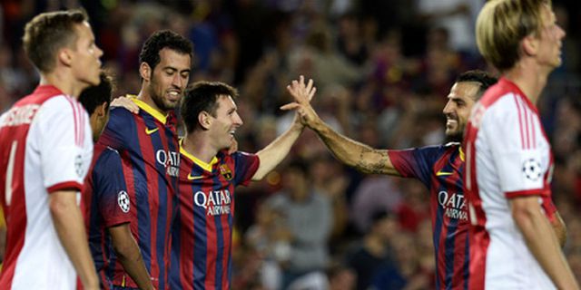 Fabregas-Alves Sebut Messi Elemen Penting Barca