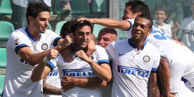 Cetak Dua Gol, Milito Puji Inter