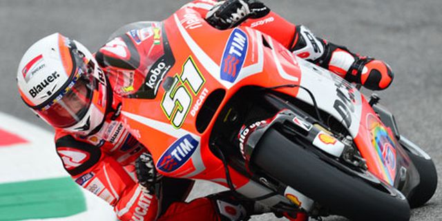 Test Rider Ducati MotoGP Gantikan Checa di WSBK